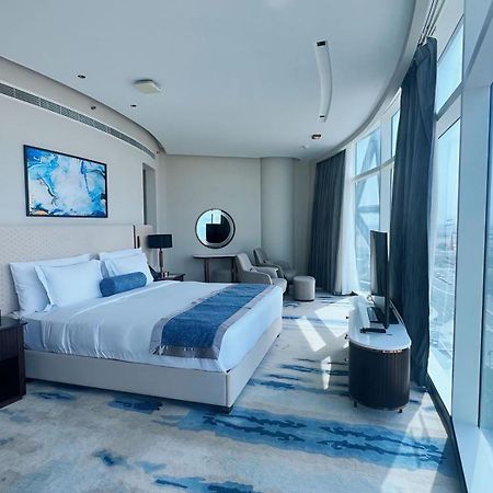 Century Marina Hotel - Lusail Exterior foto A bedroom at the hotel