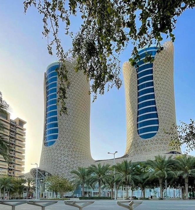 Century Marina Hotel - Lusail Exterior foto Al Hamra Towers